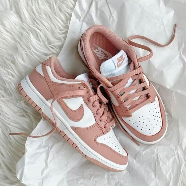 Nike Dunk Low Branco/Rosa