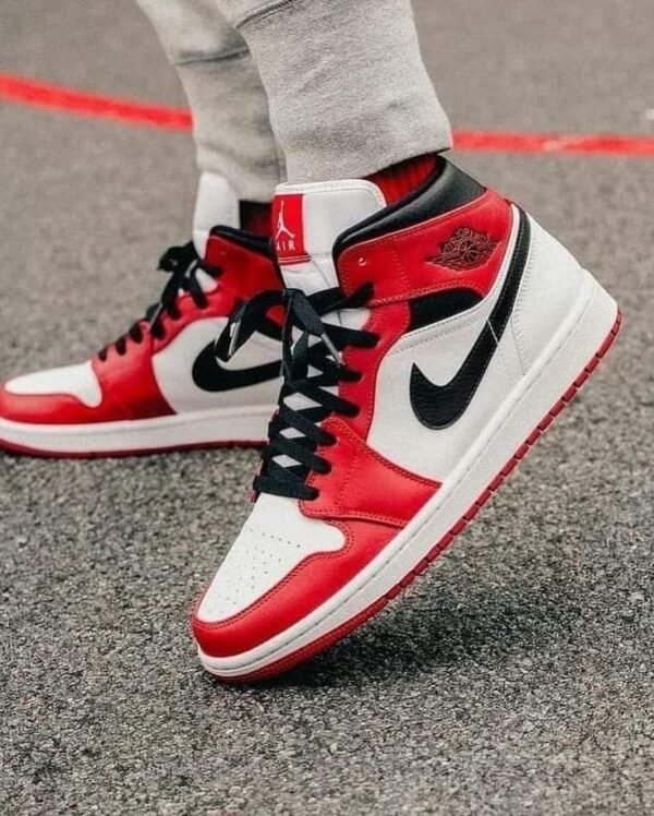 Jordan 1 Vermelho/Branco